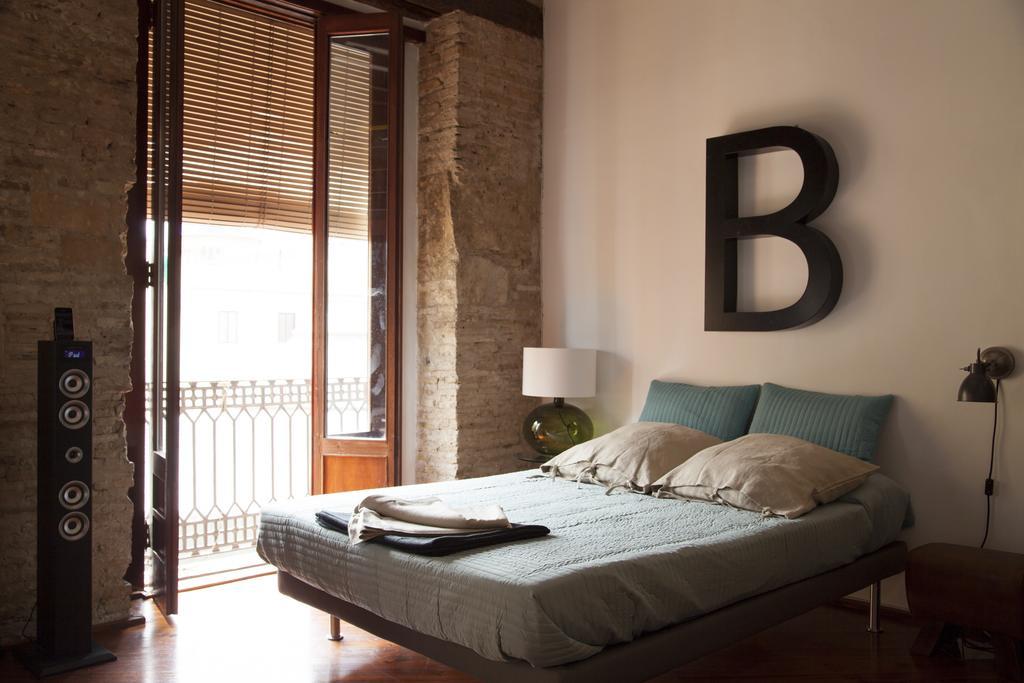 Bubuflats Mossen Apartment Valencia Bagian luar foto
