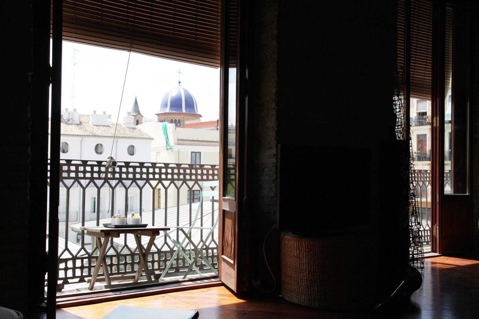 Bubuflats Mossen Apartment Valencia Bagian luar foto